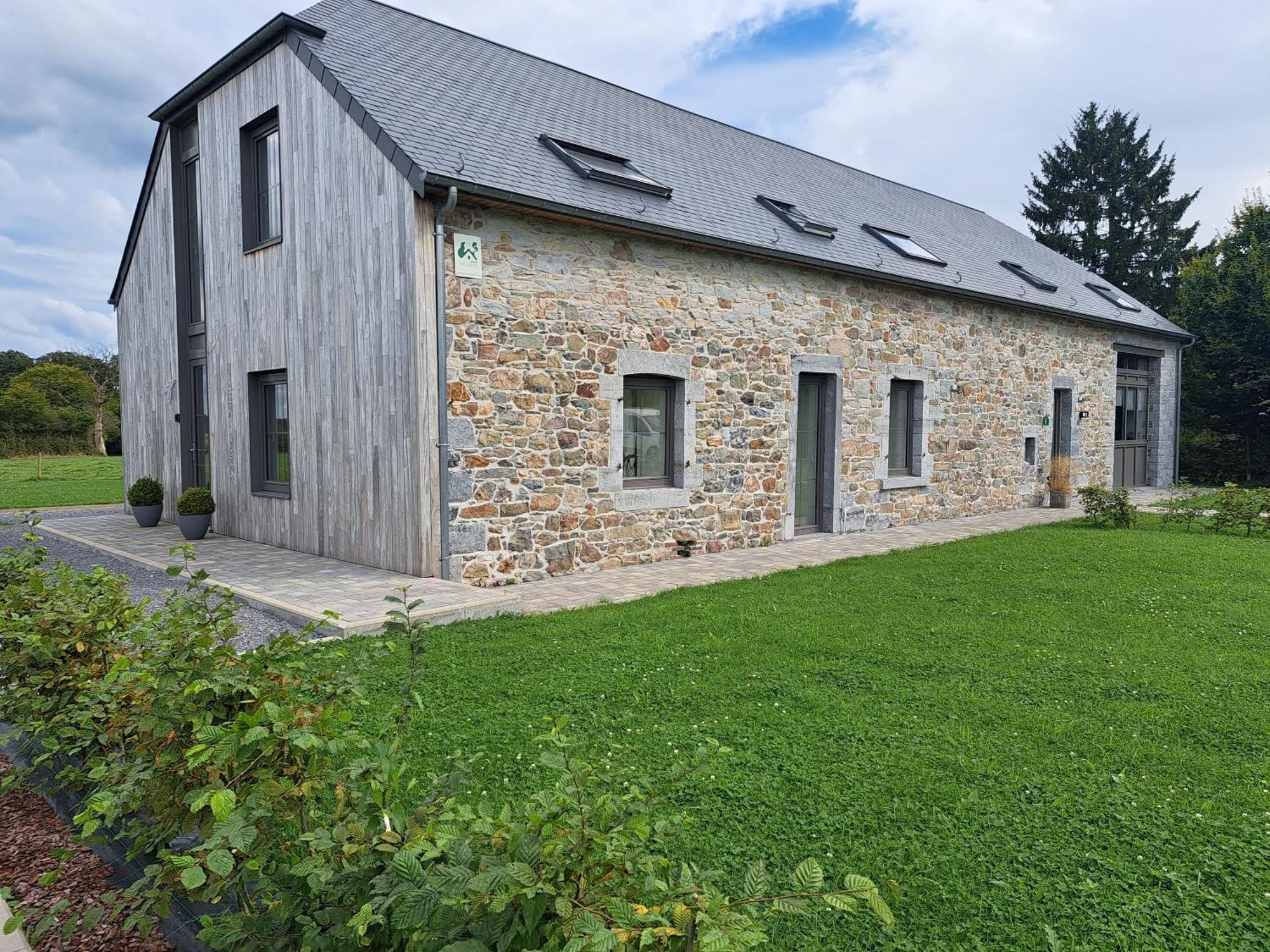 La Trappe Reves Gite Rural 3 Epis Riezes Exterior photo